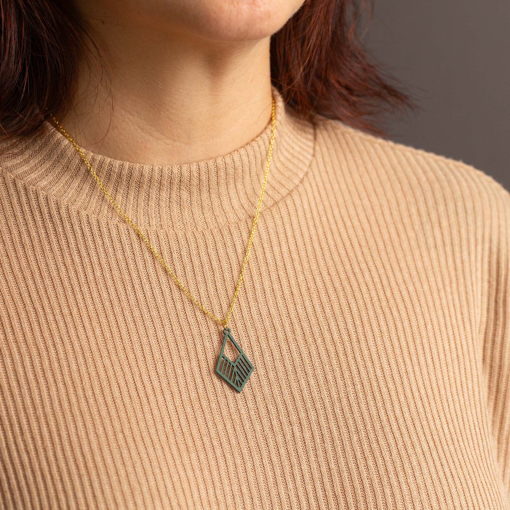 Halskette mit Holzanhänger - 'Tribe'