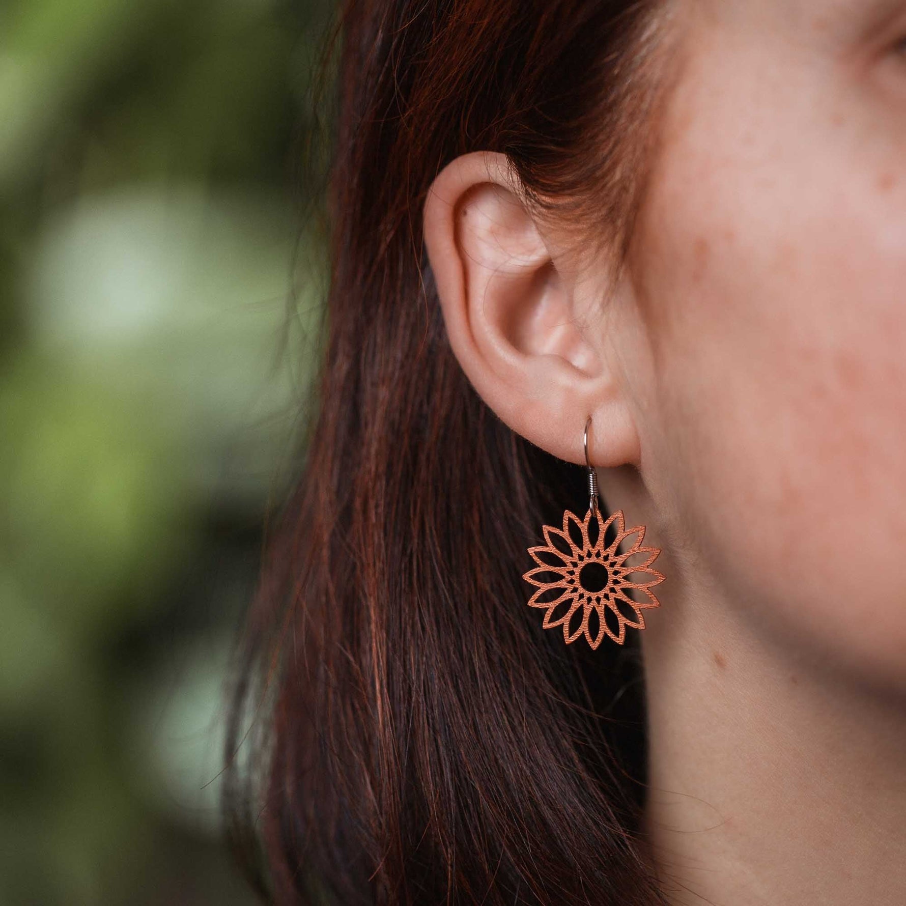 Ohrringe / Ohrhänger aus Holz | Flower