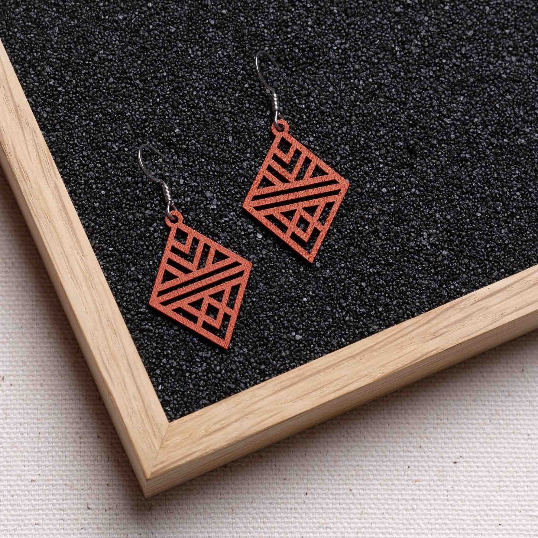 Ohrringe / Ohrhänger aus Holz | Tribal Echo