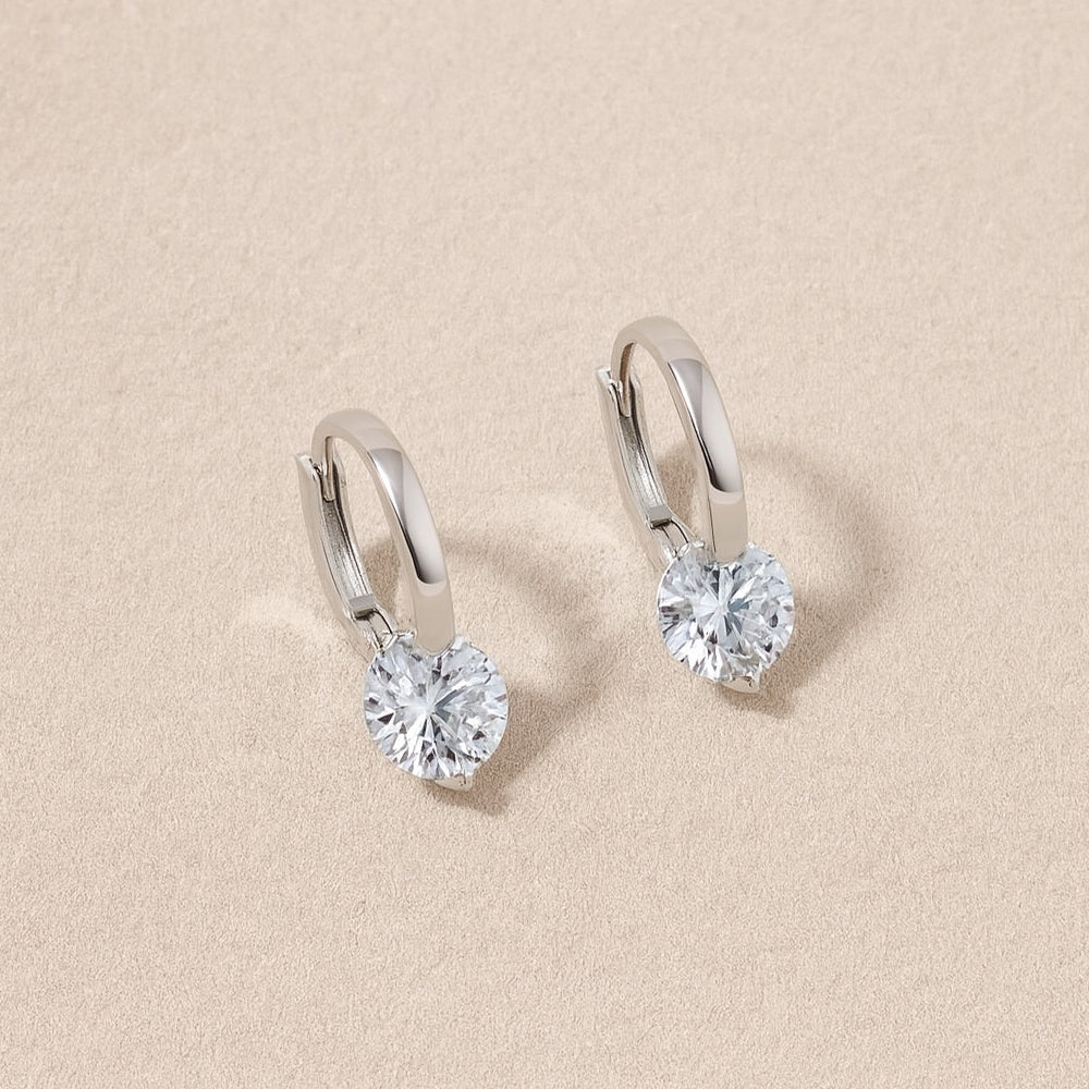 Ohrringe aus 925er Sterling-Silber, mit klarem Kristallstein