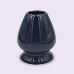 Matcha Besen Halter Kusenaoshi Schwarz aus Keramik