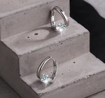 Ohrringe aus 925er Sterling-Silber, Creole mit klarem Kristallstein